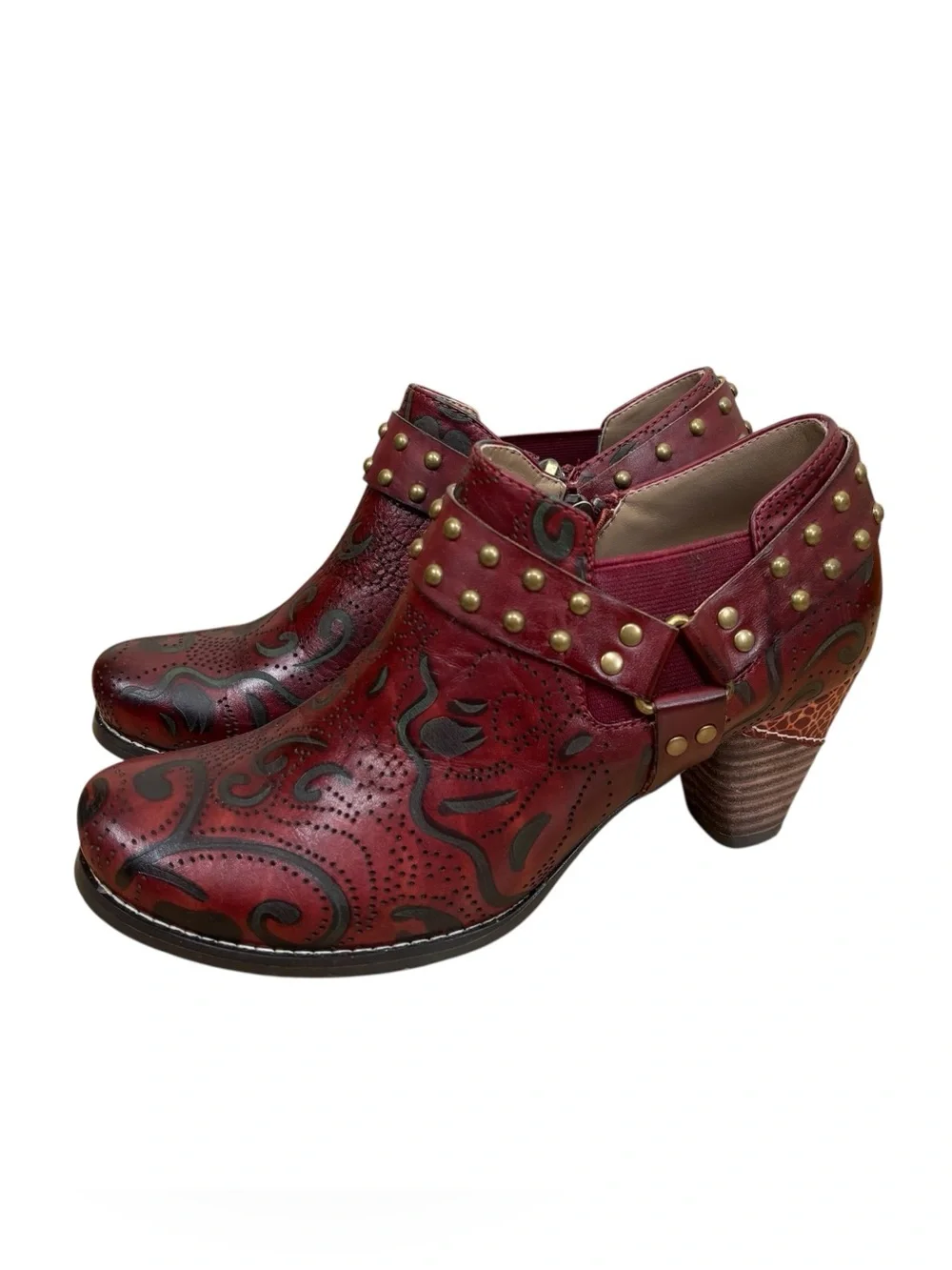L'Artiste Spring Step Kacielou Booties Women’s Size 37 IS 6.5-7 Burgundy Studded